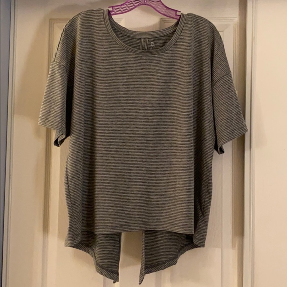 GapFit Shirt